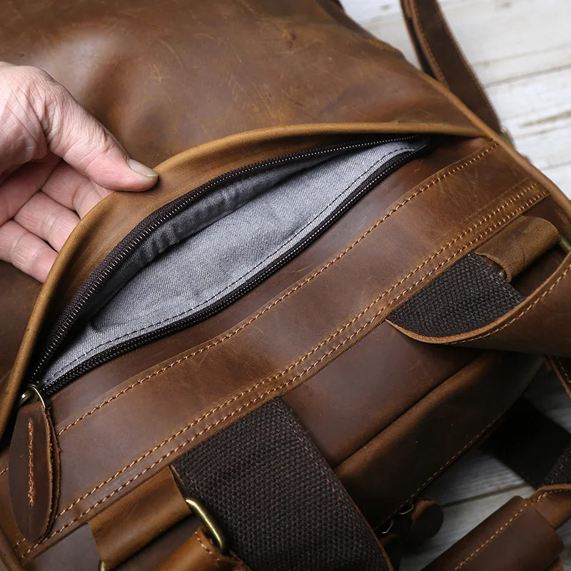 Mochila Executiva Couro Legítimo Vulcan Marrom Escuro