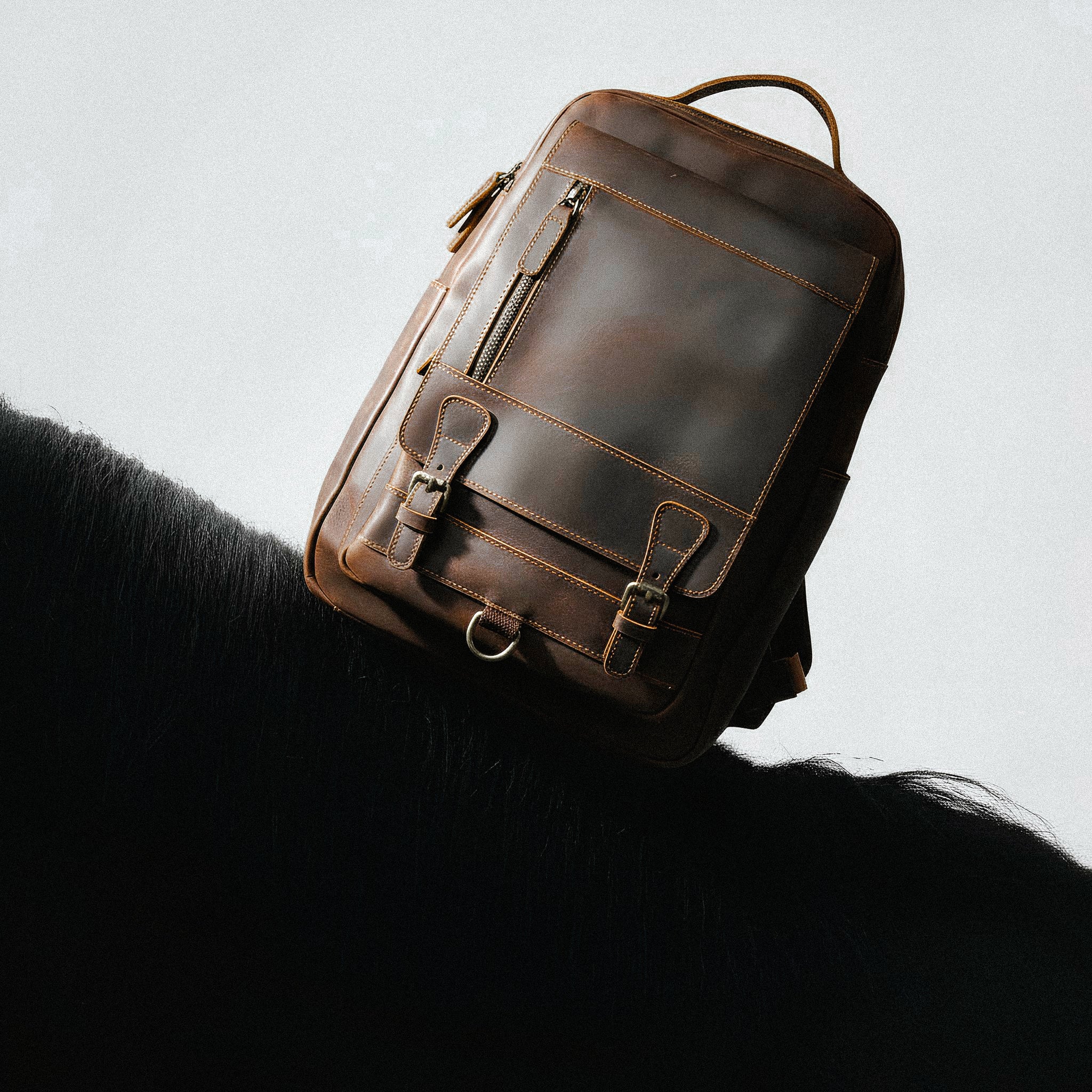 Mochila Executiva de Couro Legítimo Vulcan