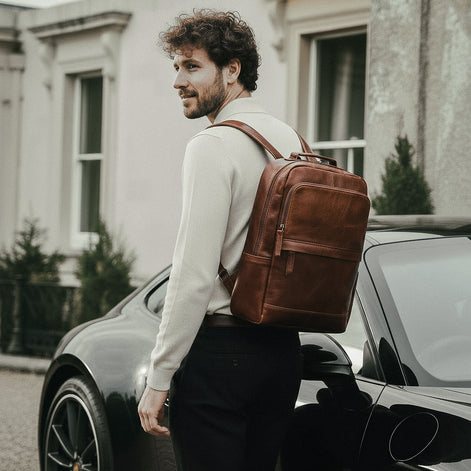 Mochila Executiva em Couro Legítimo Compacta Marrom