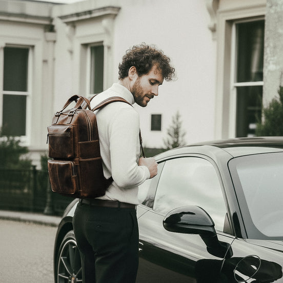 Mochila Executiva Couro Legítimo Vulcan Marrom Escuro