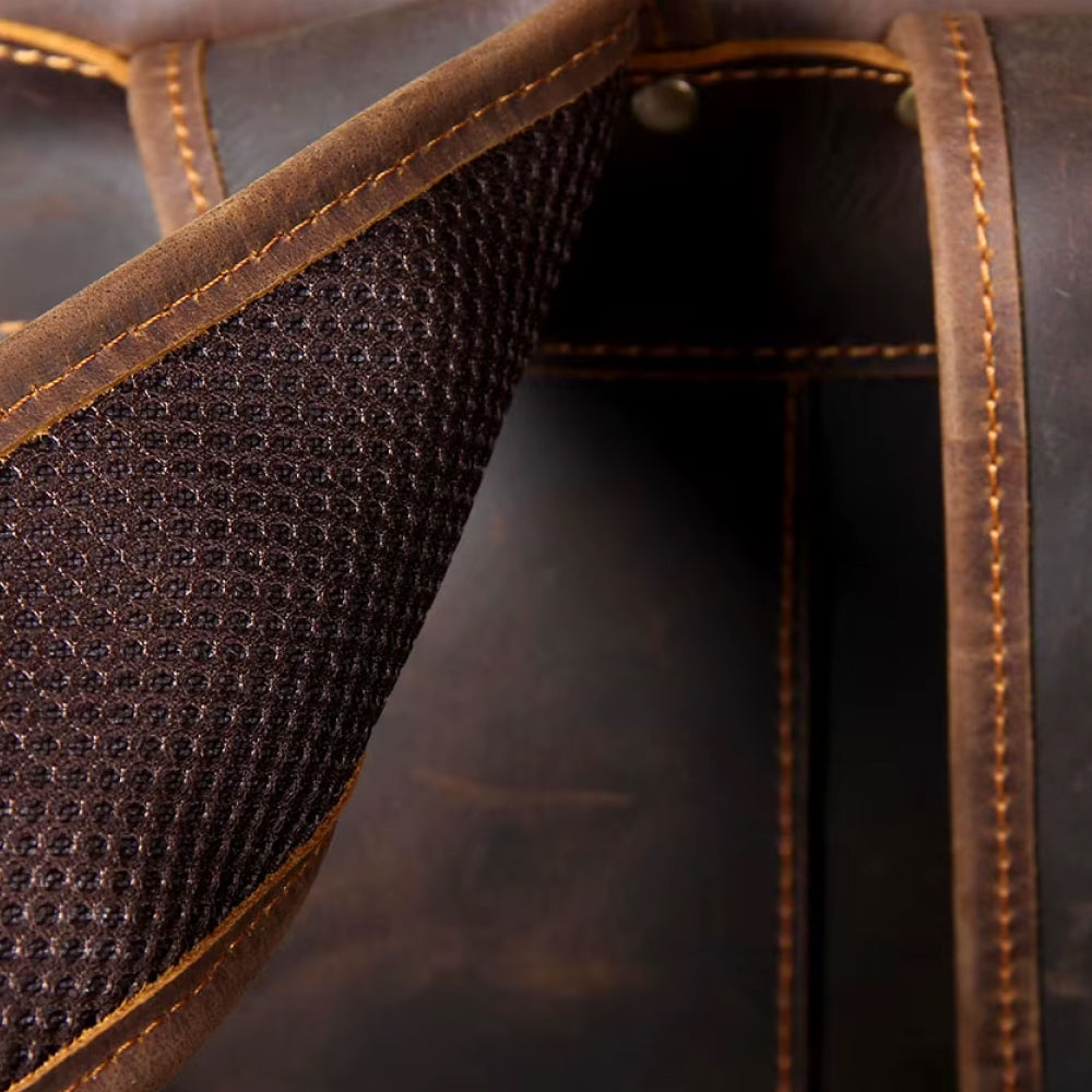 Mochila Executiva em Couro Legítimo para Notebook 15.6
