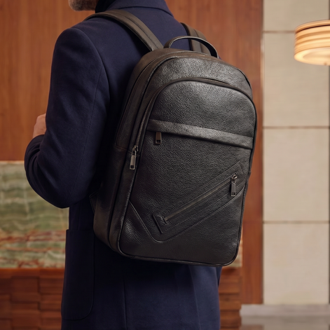 Mochila Executiva em Couro Legítimo Preto