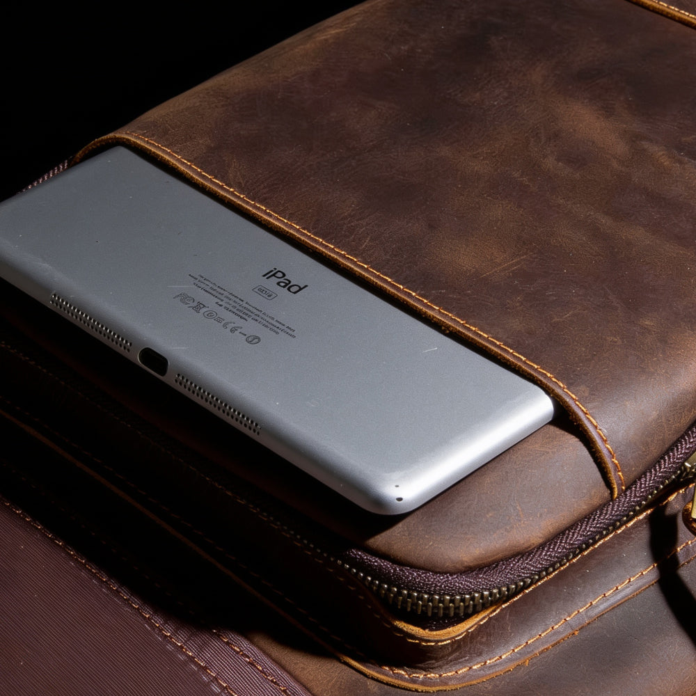 Mochila Executiva em Couro Legítimo para Notebook 15.6