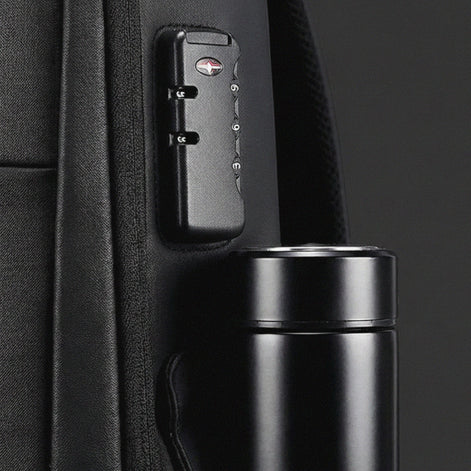 Mochila AntiFurto Impermeável Porta USB Expansível 20L a 35L
