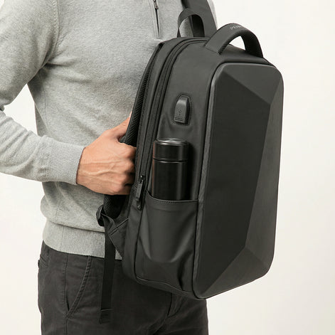 Mochila AntiFurto Impermeável Porta USB Expansível 20L a 35L