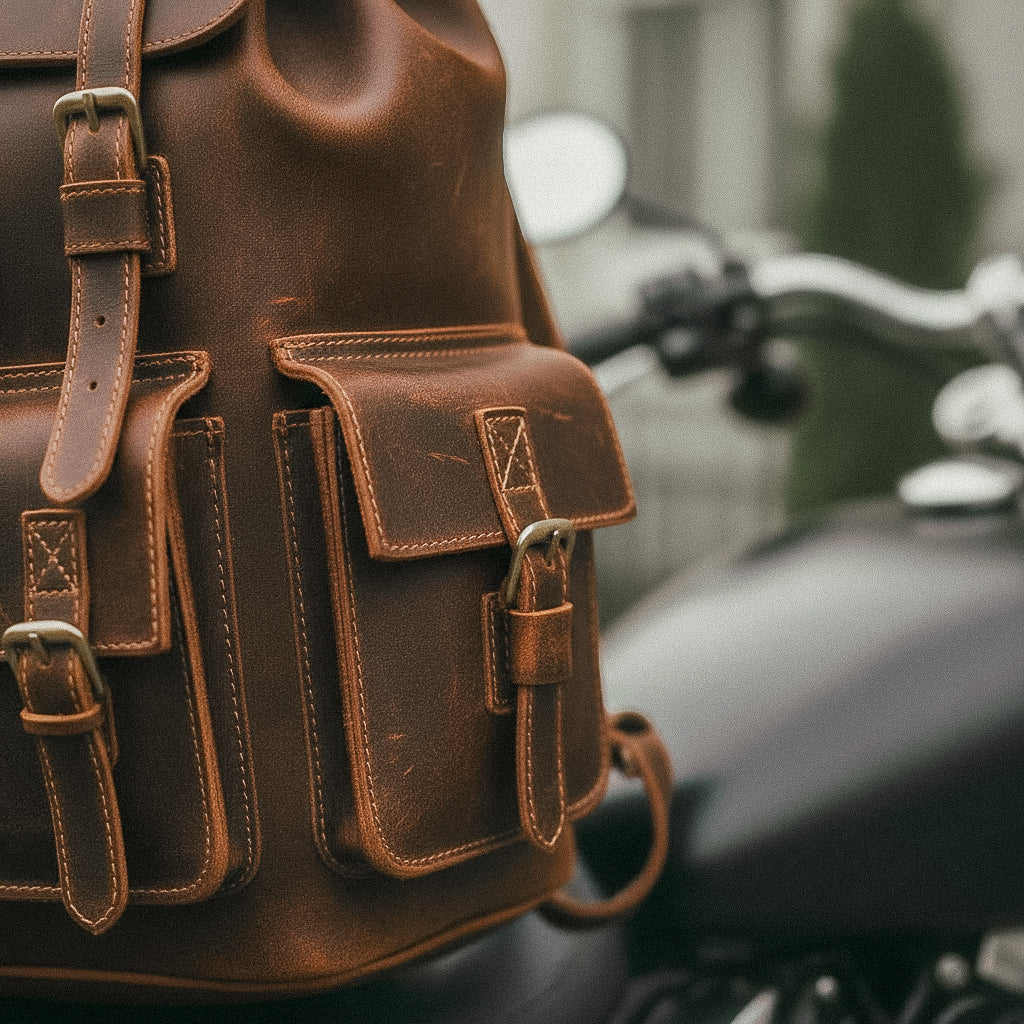 Mochila Executiva em Couro Legítimo Marrom Escuro