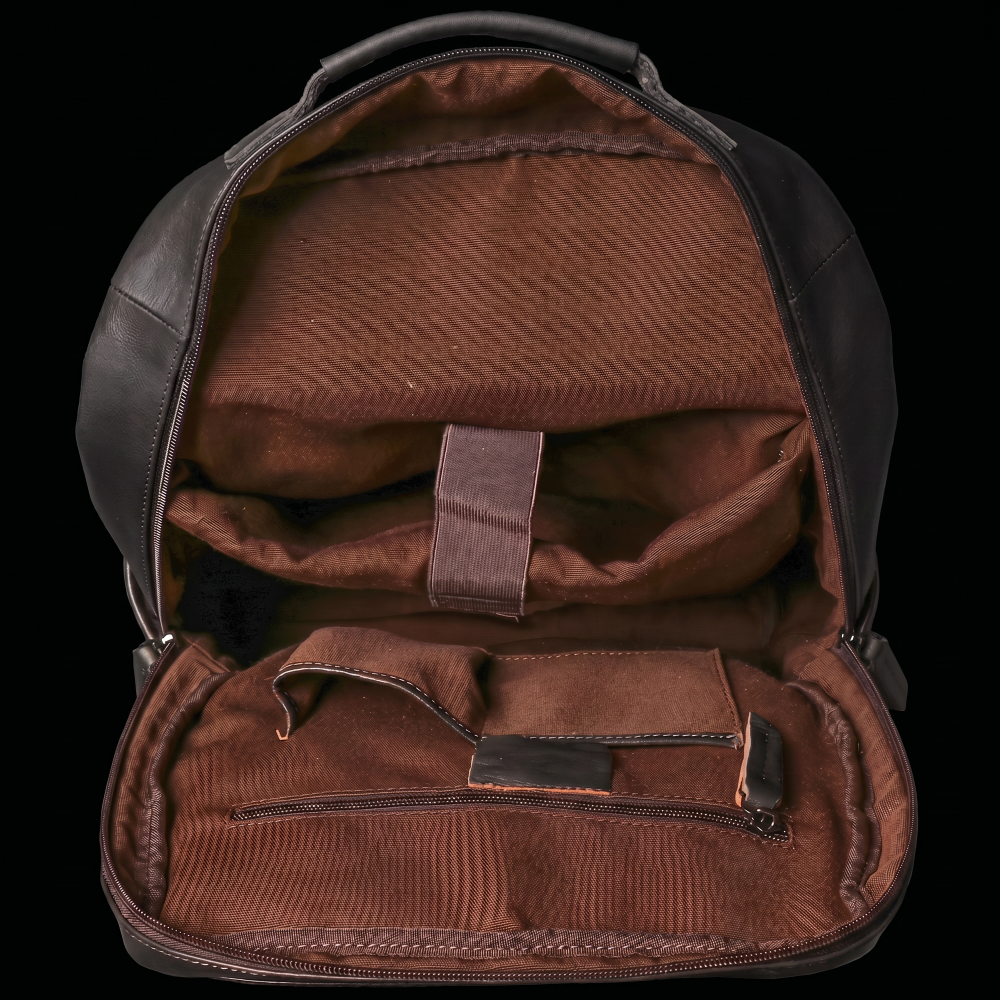 Mochila Executiva em Couro Legítimo Compacta Preto