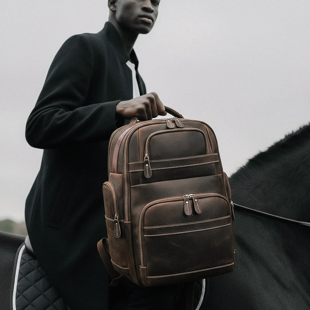 Mochila Executiva de Couro Legítimo Hephaestus Atlas