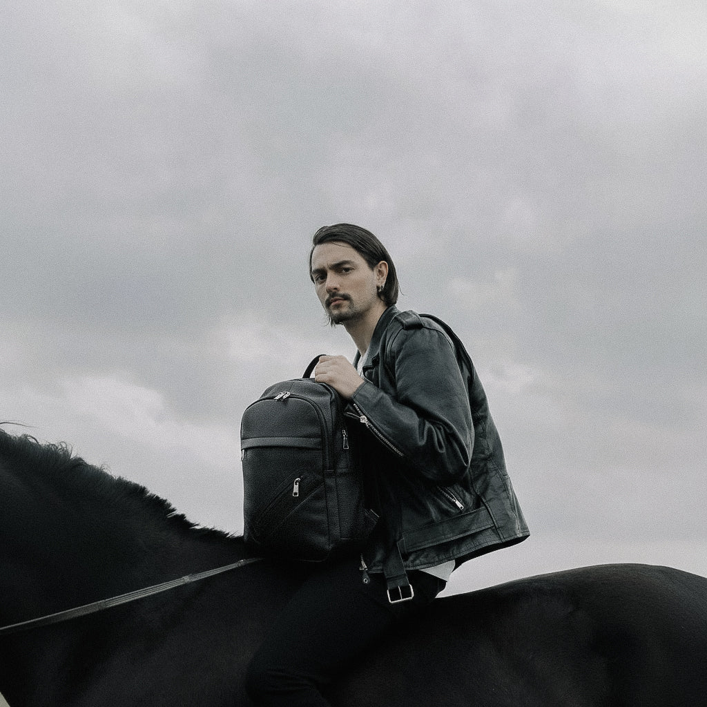 Mochila Executiva de Couro Legítimo Hephaestus