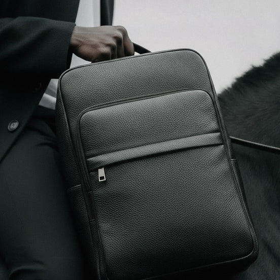 Mochila Executiva de Couro Legítimo para Notebook 15.6 Hephaestus