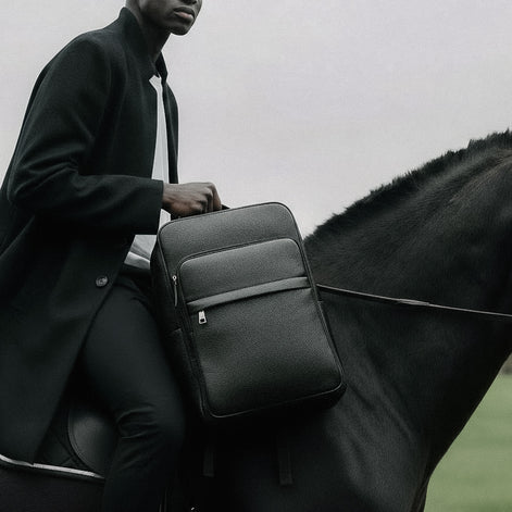 Mochila Executiva de Couro Legítimo para Notebook 15.6 Hephaestus