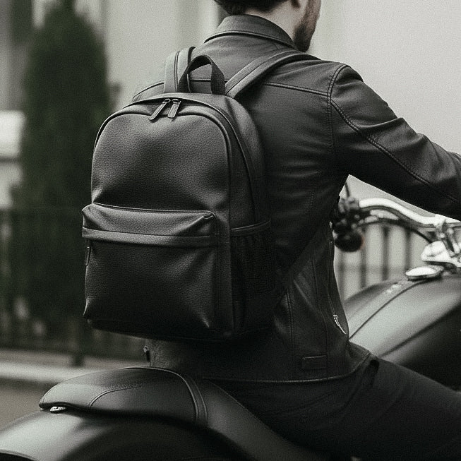 Mochila Executiva Masculina de Couro Preto