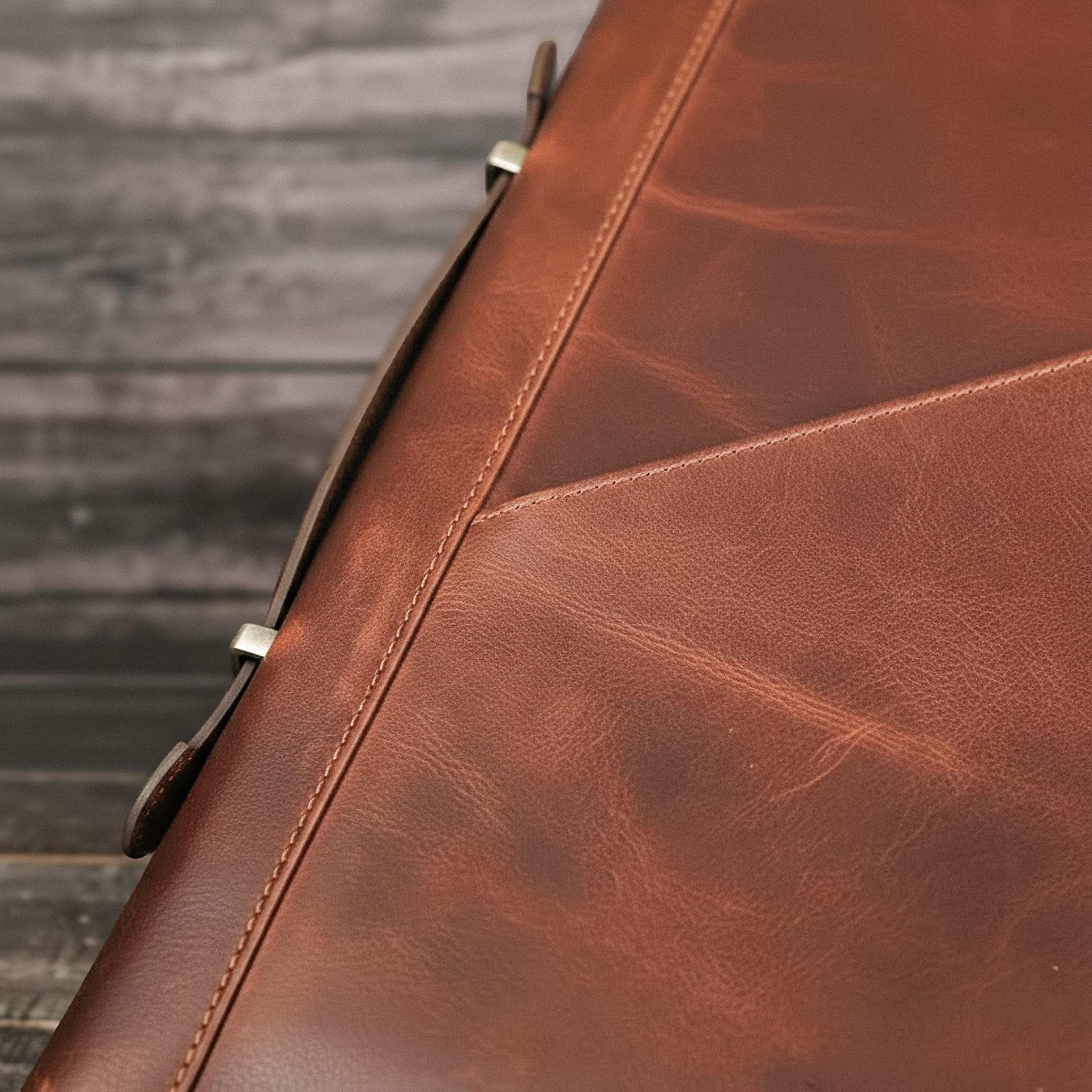 Case de Couro para Notebook Hephaestus Hermes