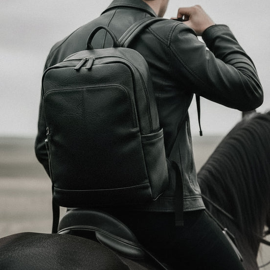 Mochila Executiva de Couro Legítimo Hephaestus