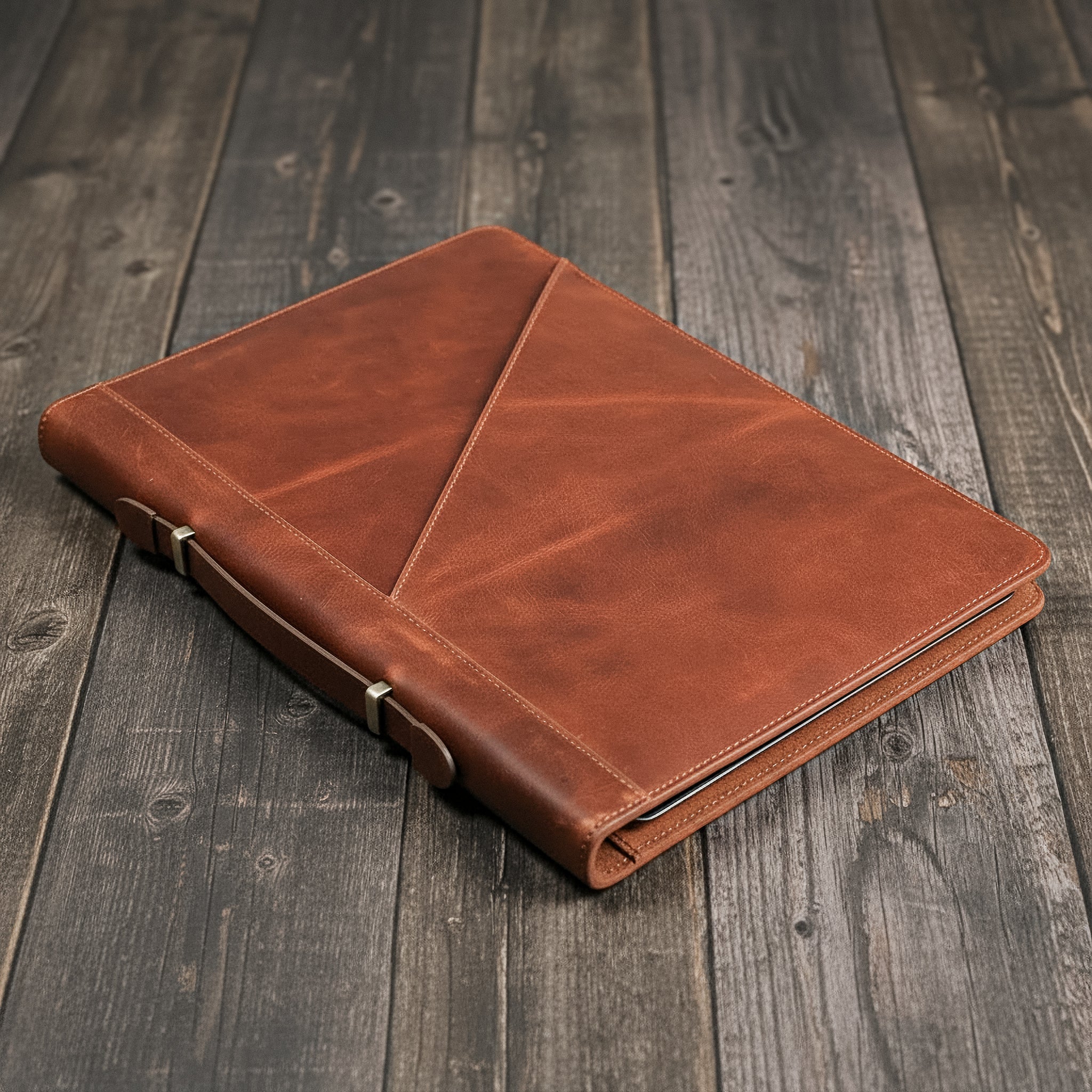 Case de Couro para Notebook Hephaestus Hermes