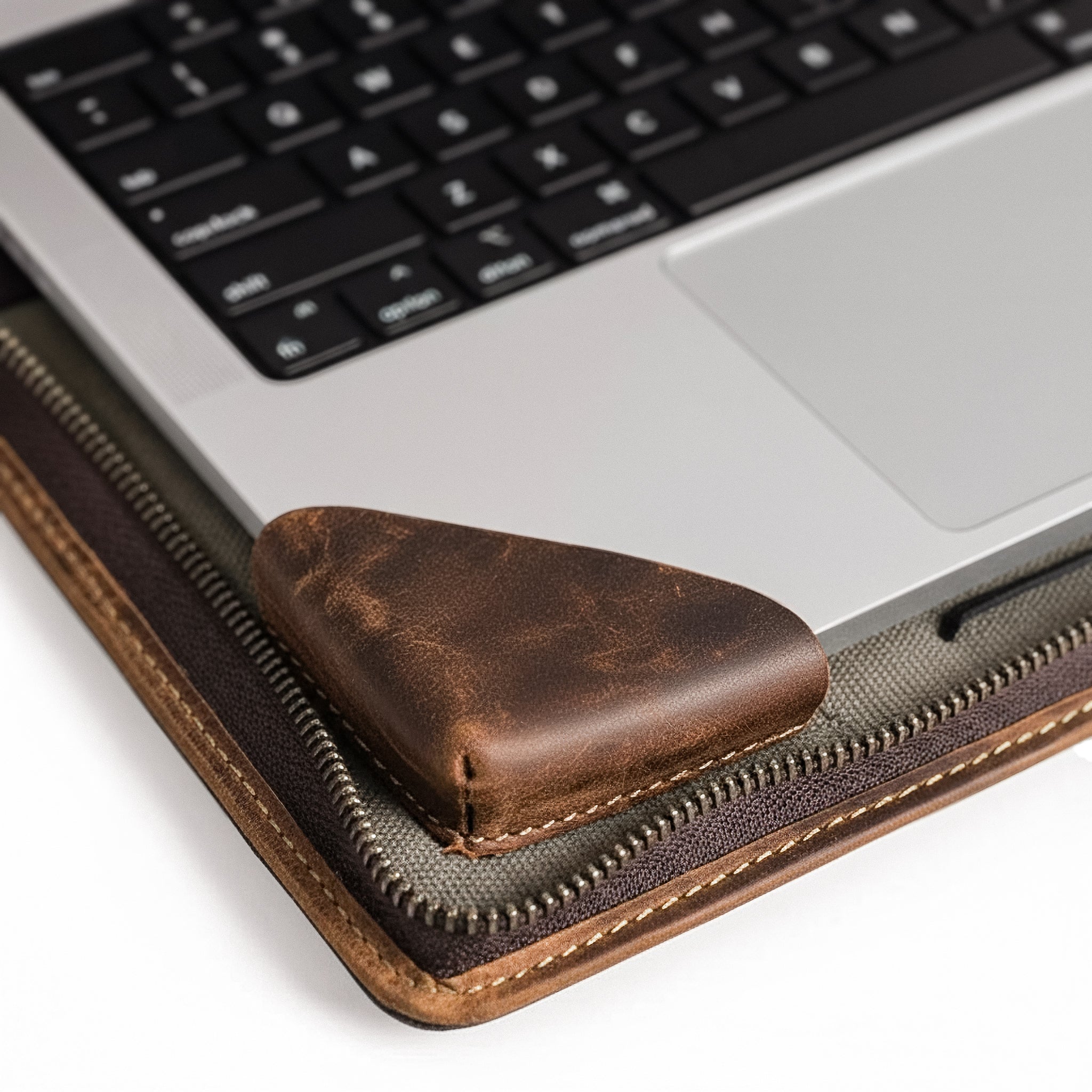 Case de Couro Hephaestus Hermes