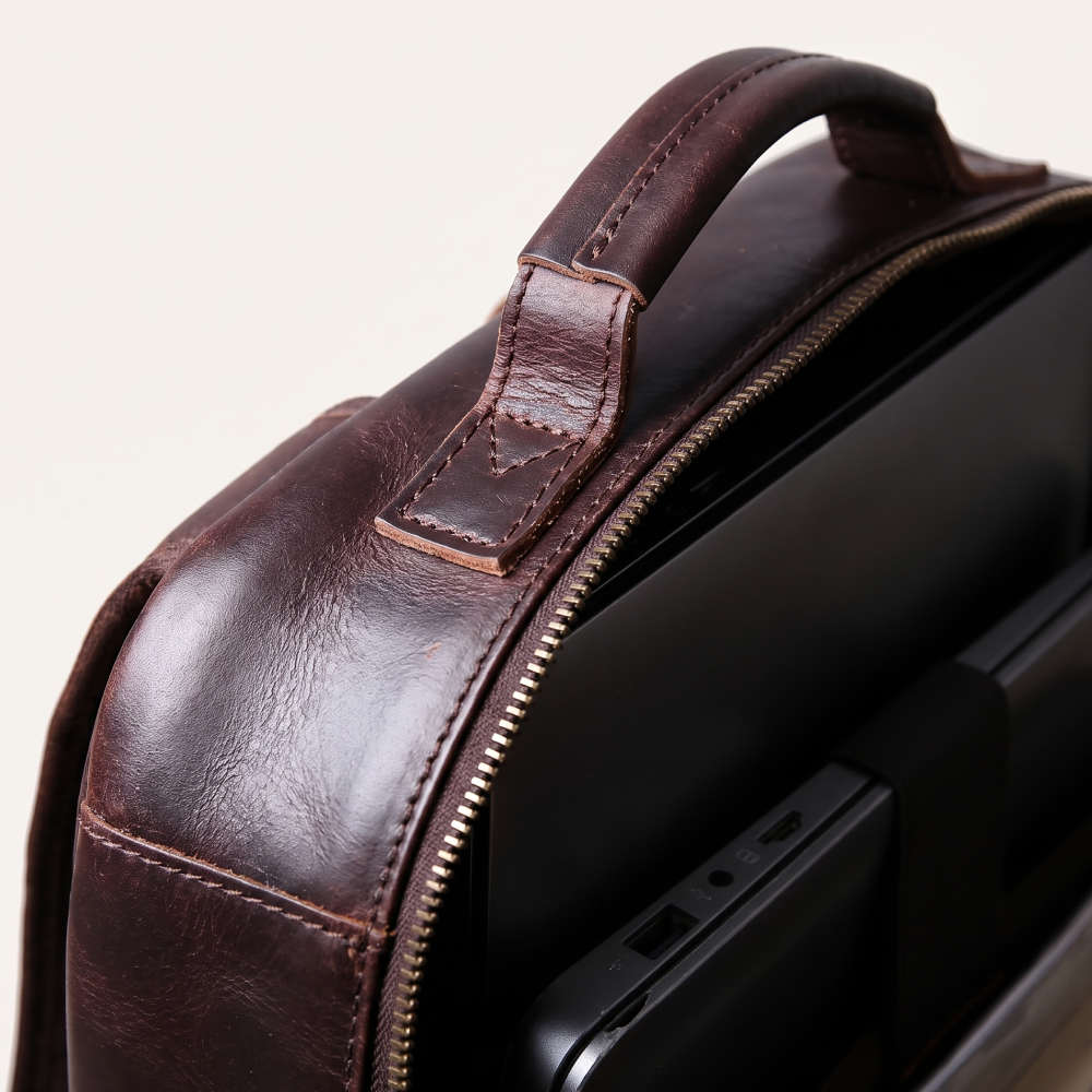 Mochila de Couro Legítimo Masculina Notebook 16 polegadas