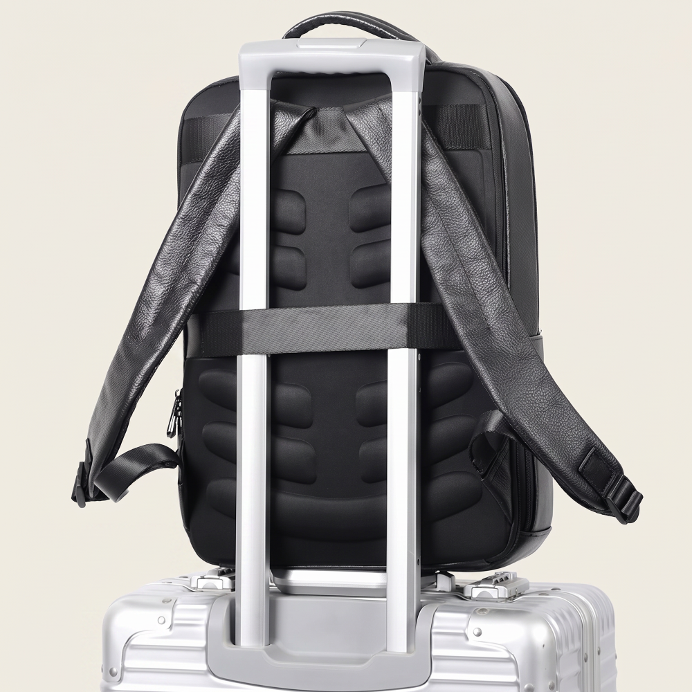 Mochila de Couro Legítimo Masculina Grande 55 Litros