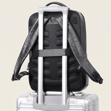 Mochila de Couro Legítimo Masculina Grande 55 Litros