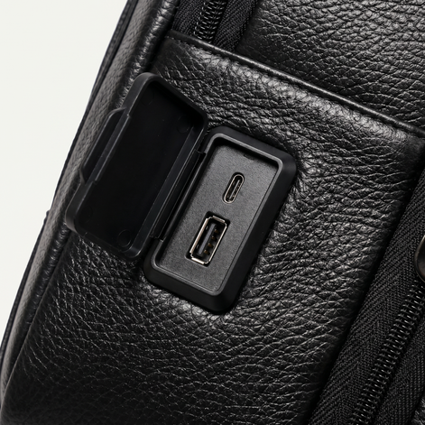 Mochila de Couro Legítimo Masculina Grande 55 Litros