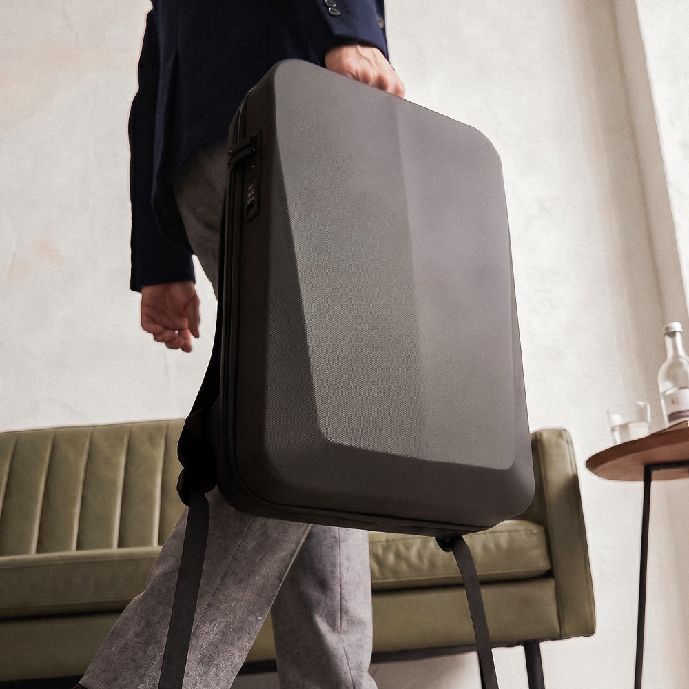 Mochila Impermeável Antifurto com Senha 20L