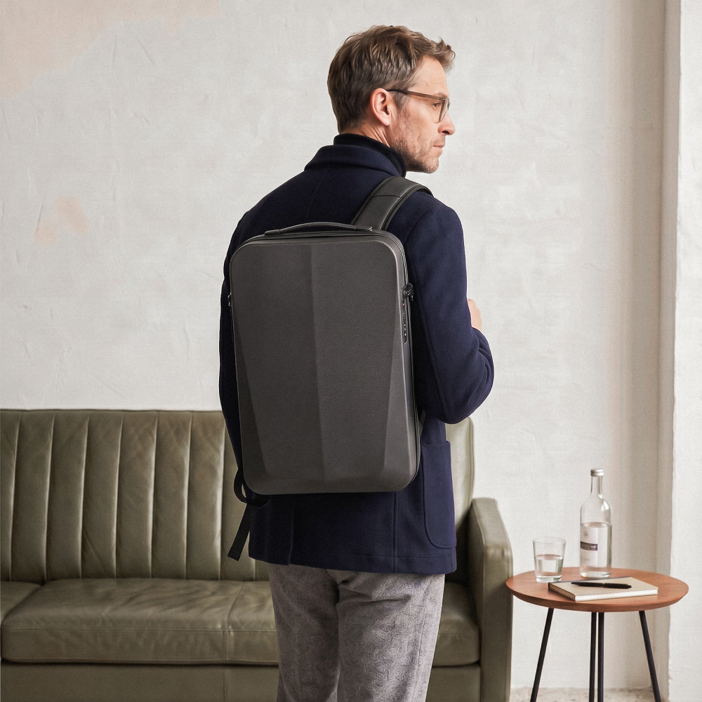 Mochila Impermeável Antifurto com Senha 20L