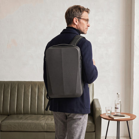 Mochila Impermeável Antifurto com Senha 20L