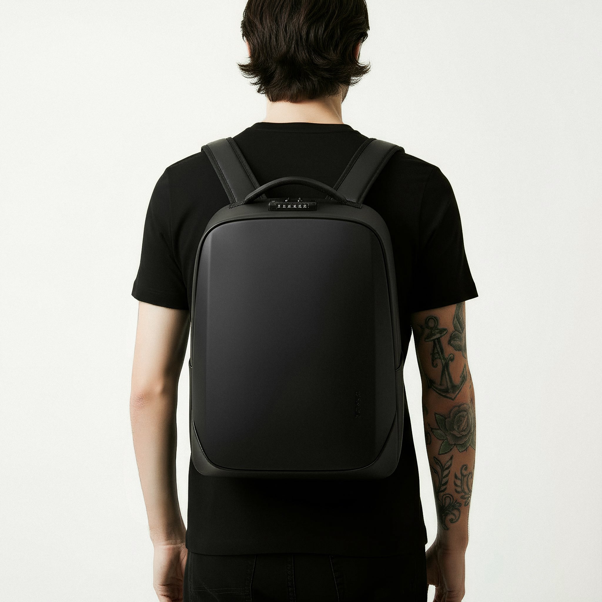 Mochila Antifurto Impermeável com Senha e Porta USB