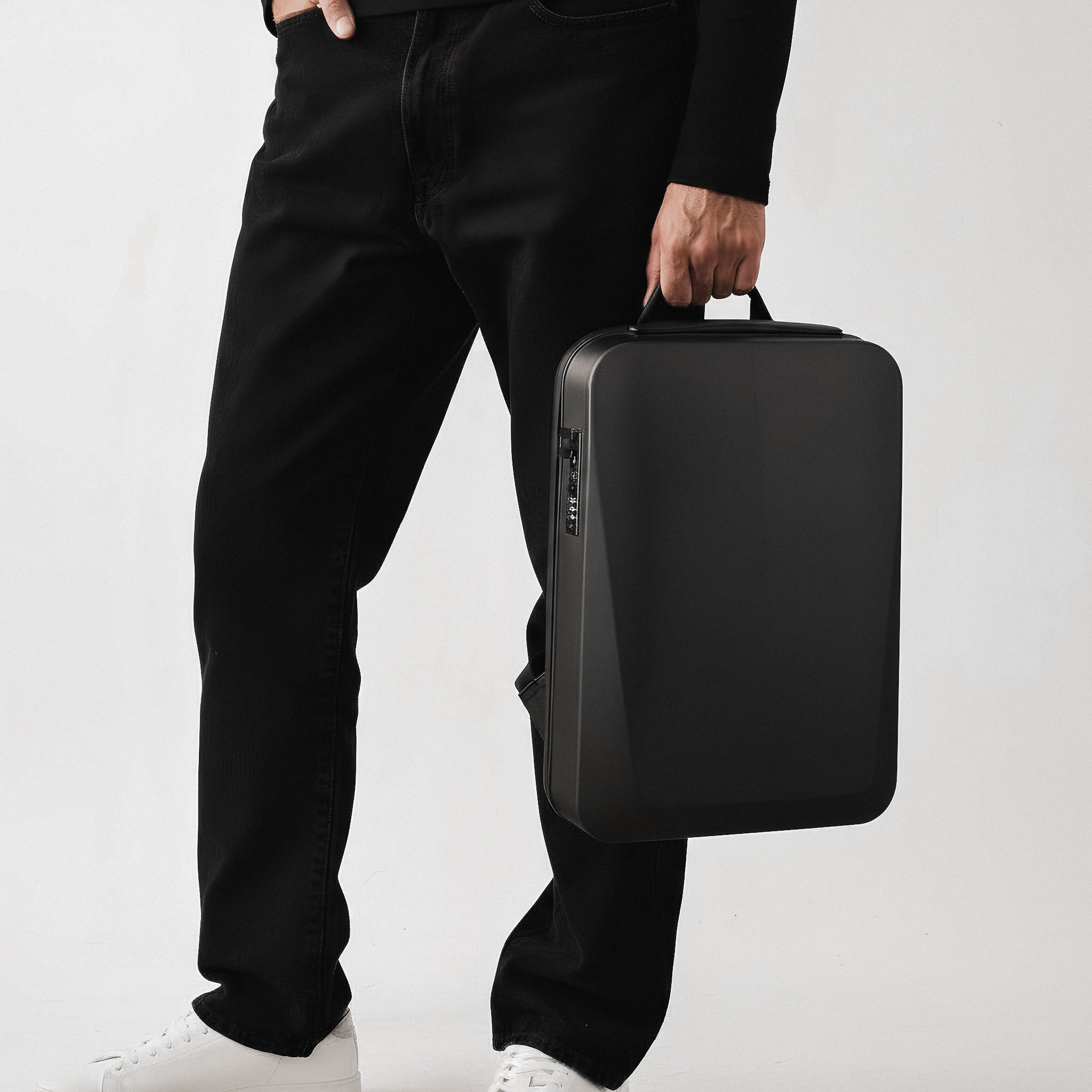 Mochila Impermeável Antifurto com Senha 20L