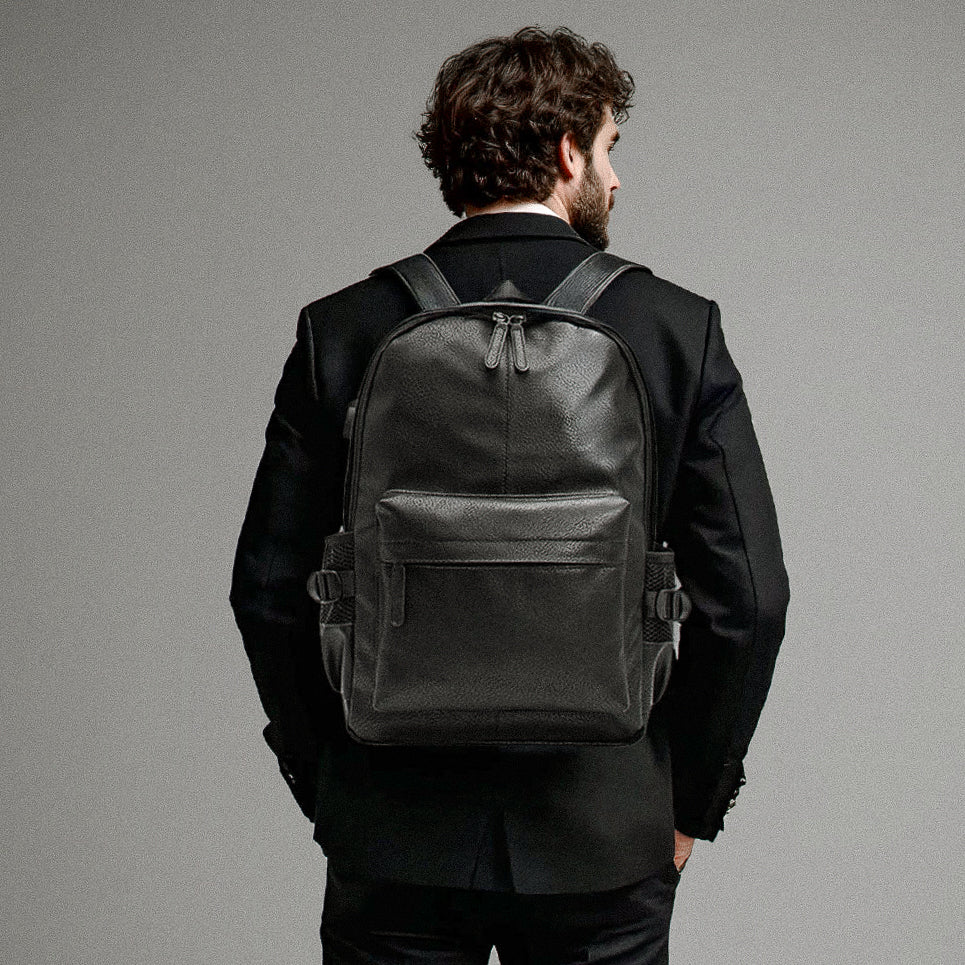 Mochila Executiva Masculina de Couro Preto